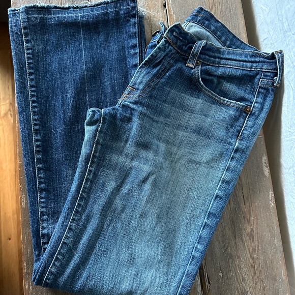 7 for all mankind. Size 28. - Picture 3 of 3
